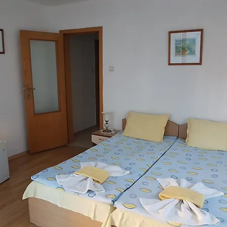 Veselina Konukevi Primorsko